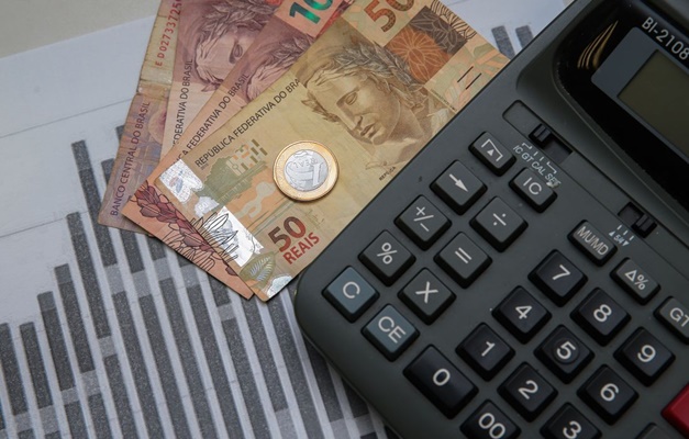 Moody’s reduz perspectiva para nota da dívida do governo brasileiro