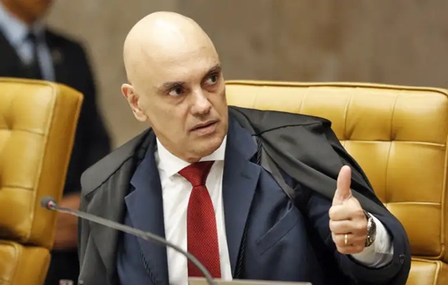 Moraes autoriza Bolsonaro a receber familiares no Dia dos Pais