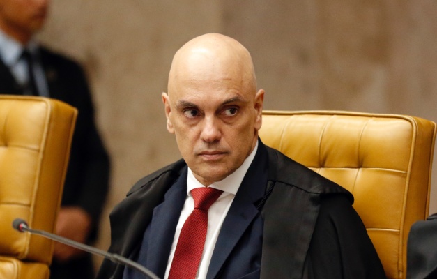 Moraes decreta prisão de condenados por tentativa de atentado no aeroporto do DF