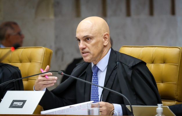 Moraes diz que nunca proibiu entrevistas de Bolsonaro e descarta prisão