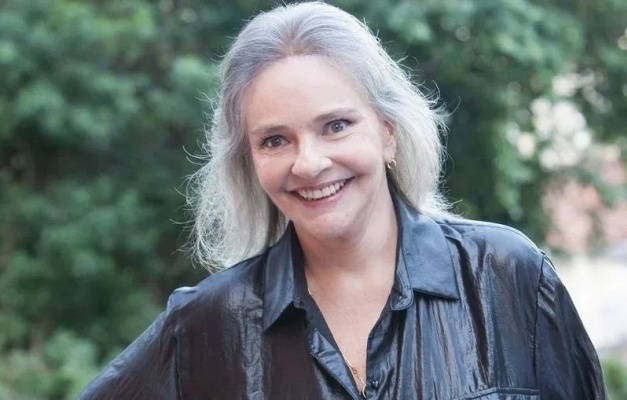 Morre a cantora Angela Ro Ro, aos 75 anos