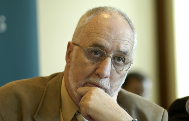 Morre aos 76 anos, em SP, o jornalista Clóvis Rossi