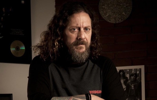 Morre Canisso, baixista dos Raimundos aos 57 anos