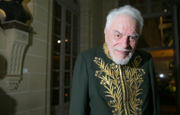 Morre Cícero Sandroni, jornalista e membro da ABL, aos 90 anos