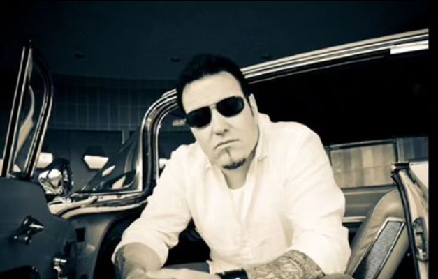 Morre Steve Harwell, ex-vocalista do Smash Mouth, aos 56 anos