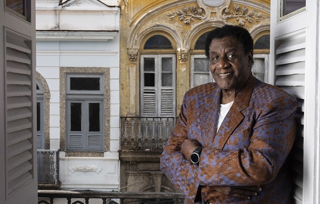 Mostra de Cinema de Ouro Preto homenageia o ator Tony Tornado