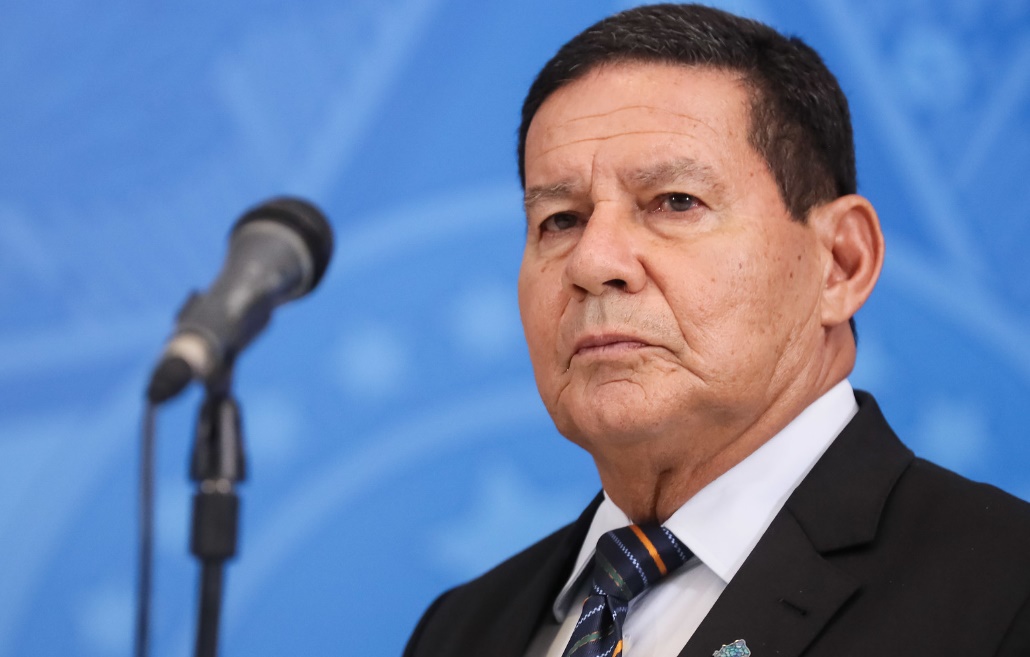 Mourão confirma que será candidato ao Senado pelo RS