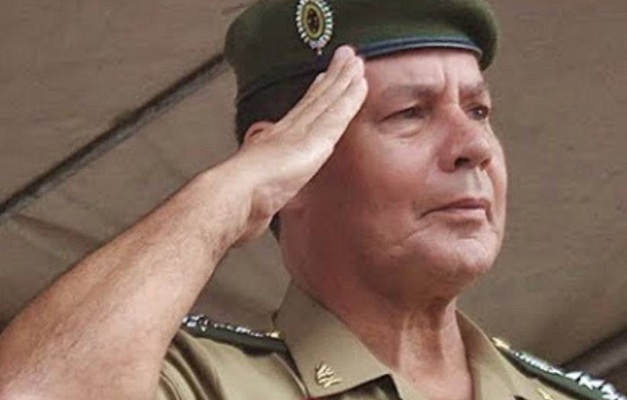 Mourão diz que filho promovido no Banco do Brasil tem 'mérito'