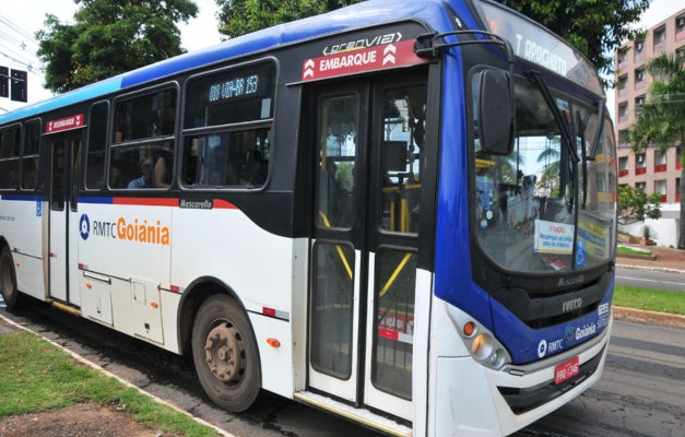 MP recomenda que CMTC retorne frota de ônibus às ruas 