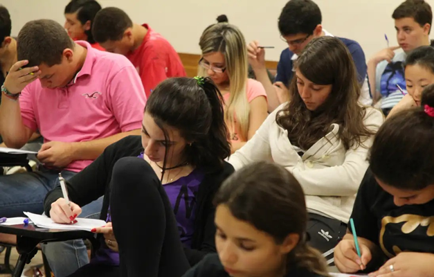 Mulheres terão pelo menos metade das vagas na segunda fase do CNU 2025