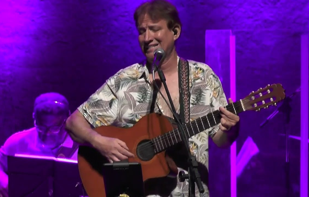 Música goiana: Gilberto Correia divide palco com Débora di Sá e Du Oliveira