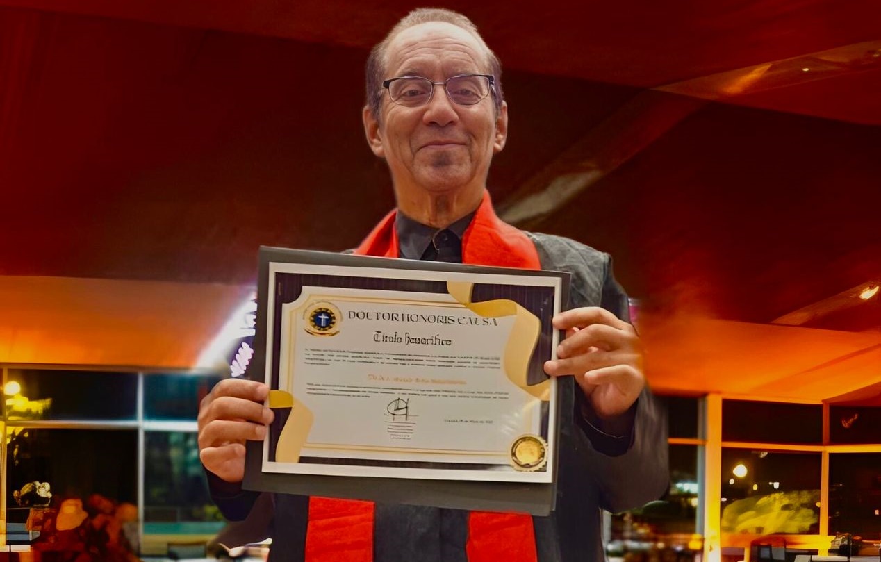 Músico Moka Nascimento recebe título de Doutor Honoris Causa em Goiás