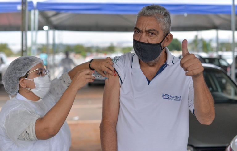 Mutirão da Vacinação de Aparecida contará com dois postos neste domingo (13)
