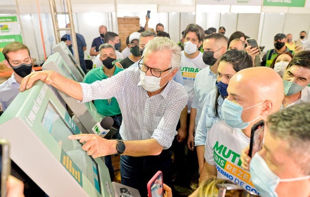 Mutirão Iris Rezende leva serviços gratuitos à população de Aparecida 