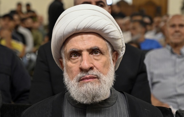 Naim Qassem assume liderança do Hezbollah após morte de Nasrallah