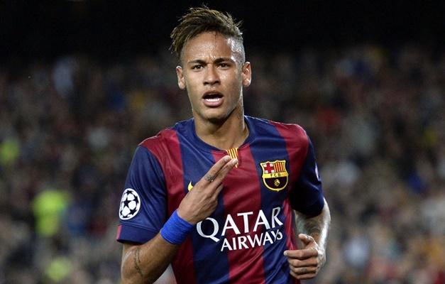 Neymar é o único brasileiro entre os 30 finalistas da Bola de Ouro de revista