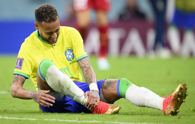 Neymar está fora da Copa América de 2024, afirma médico da seleção brasileira