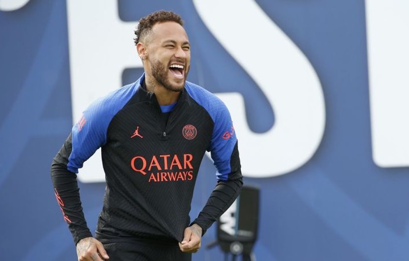 Neymar faz gol da vitória do PSG e alcança melhor início de temporada da carreira