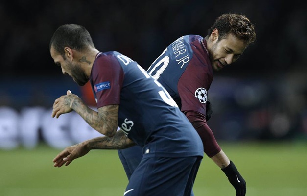 Neymar marca 2, Cavani supera Ibrahimovic e PSG goleia outra vez pelo Francês