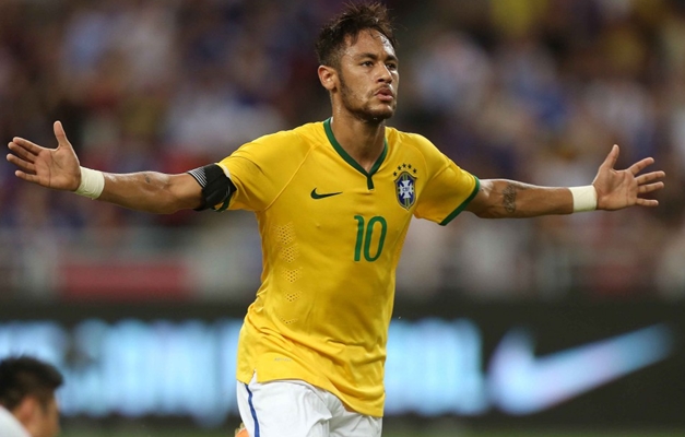 Neymar dá show, marca quatro e Brasil goleia o Japão