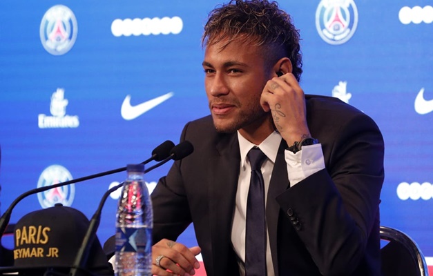 Neymar nega que dinheiro e protagonismo o levaram ao PSG: 'Vim buscar algo novo'