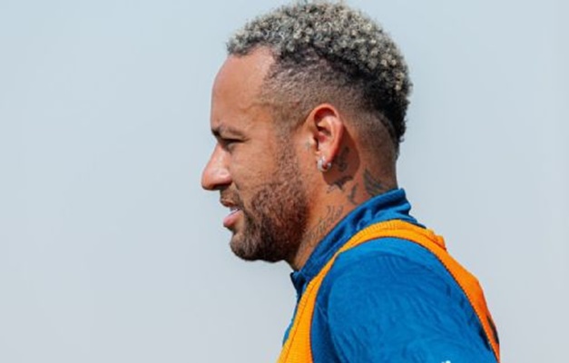 Neymar perde primeiro treino no Al-Hilal após Réveillon por dor no estômago