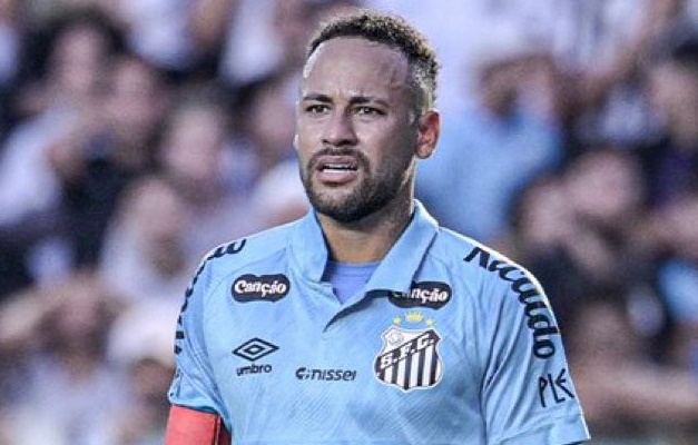 Neymar testa positivo para covid-19 e é afastado pelo Santos