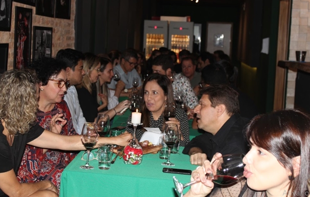 Noite italiana promove experiências gastronômicas e culturais em Goiânia 