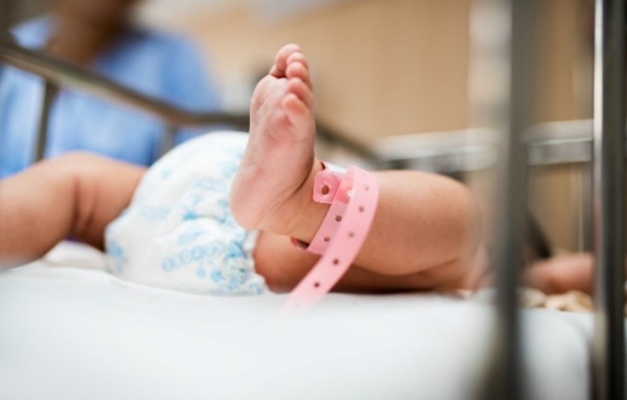 Novembro Roxo: tecnologia e cuidado garantem segurança aos bebês prematuros