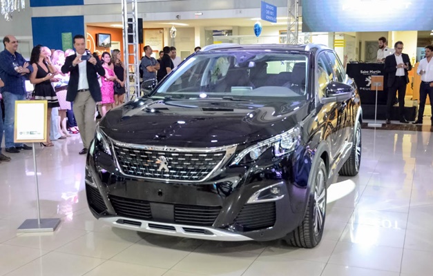 Novo SUV do mercado, Peugeot 3008 é lançado em Goiânia