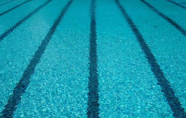 O pacto da piscina gelada