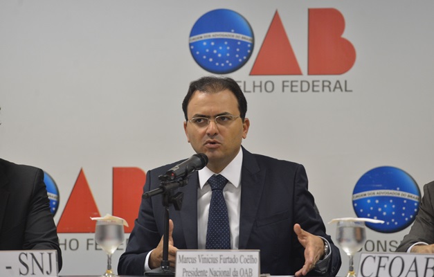 OAB cobra fim de financiamento empresarial para 2016