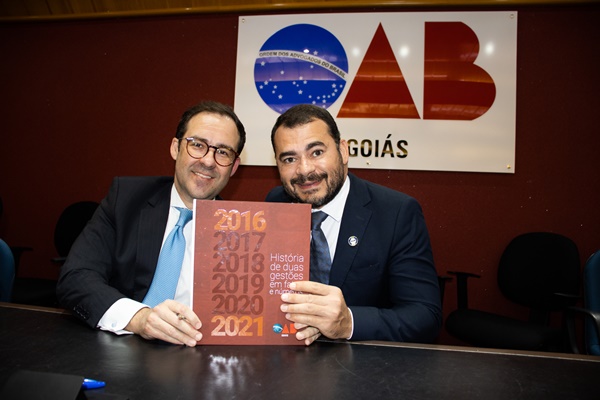 OAB-GO lança livro “História de duas gestões em fatos e números”; veja fotos