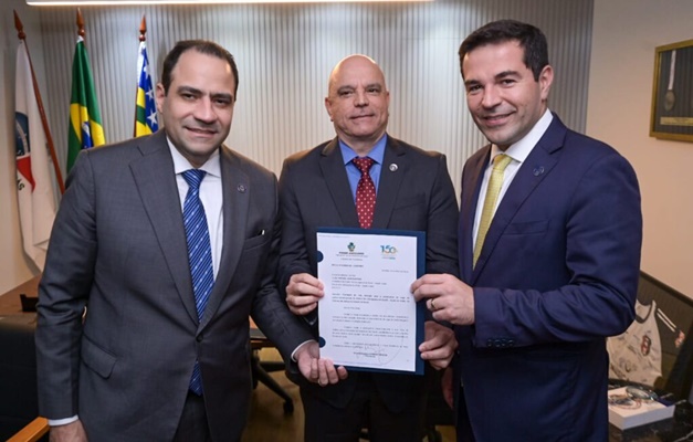 OAB-GO recebe presidente do TJGO para autorização de lista sêxtupla