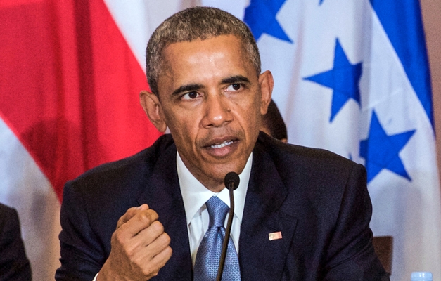 Obama defende Inteligência norte-americana após morte de reféns por drones