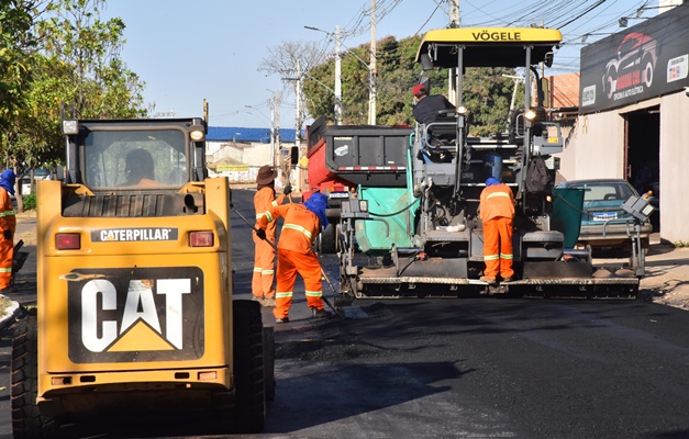 Obras de recapeamento avançam em Aparecida e alteram trânsito na cidade