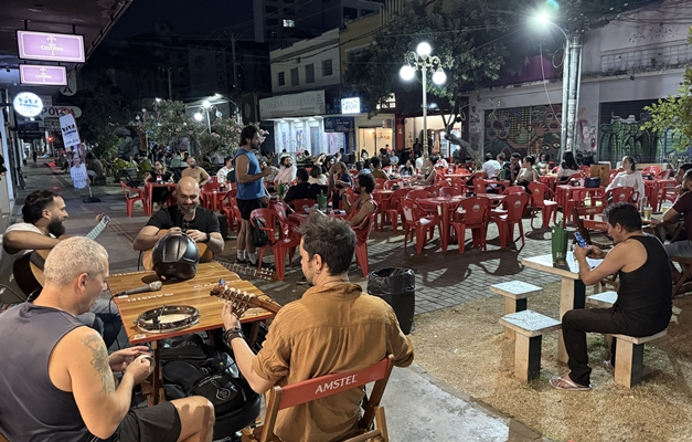 Ocupa o Centro transforma Rua 8 em palco de convivência, cultura e história 