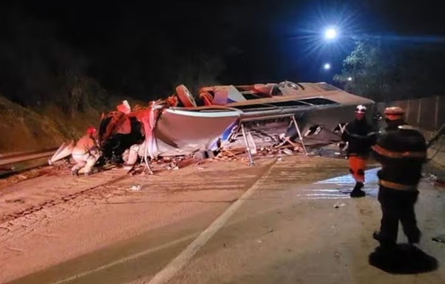 Ônibus que levava torcedores do Corinthians estava irregular, informa ANTT