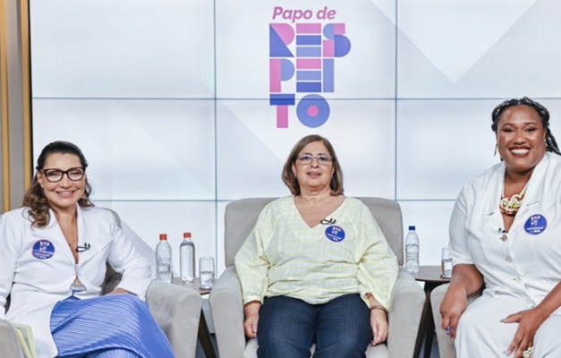 Oposição critica transmissão de live de Janja pela TV Brasil