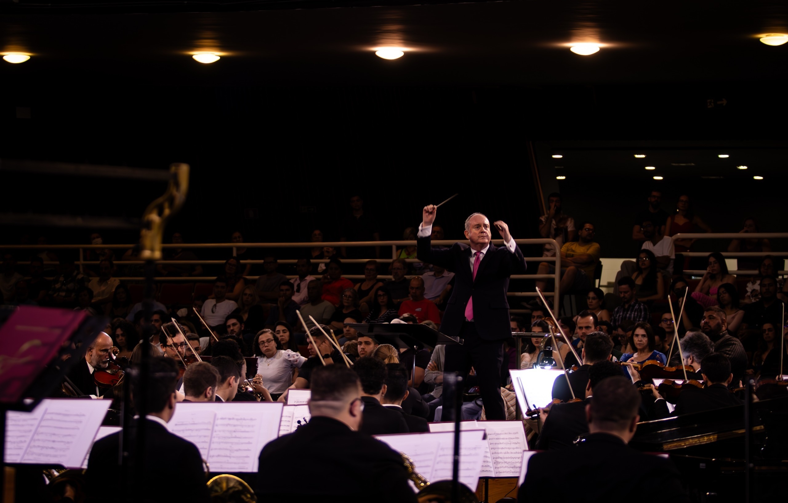 Orquestra Filarmônica de Goiás faz concerto gratuito no Teatro Goiânia