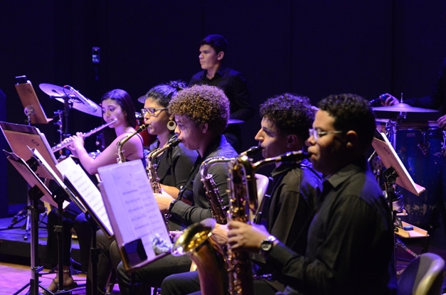 Orquestra Sinfônica Jovem de Goiás abre temporada com 'Uma Noite na Ópera'