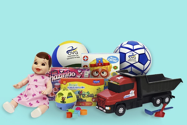 OVG distribui brinquedos do Programa Show de Natal em Goiânia