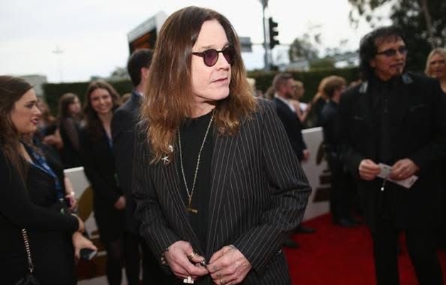 Ozzy Osbourne revela que não pode mais andar