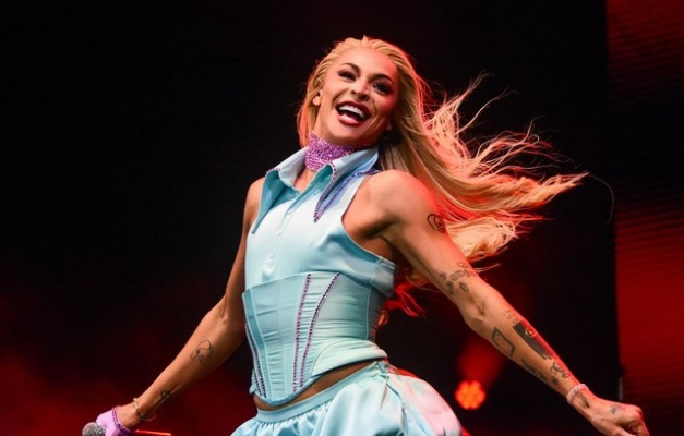 Pabllo Vittar apresenta novo projeto em Goiânia