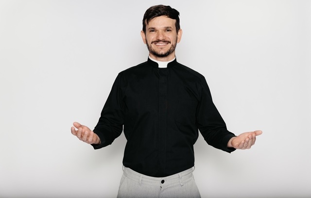 Padre Patrick apresenta espetáculo de humor em Goiânia e Anápolis