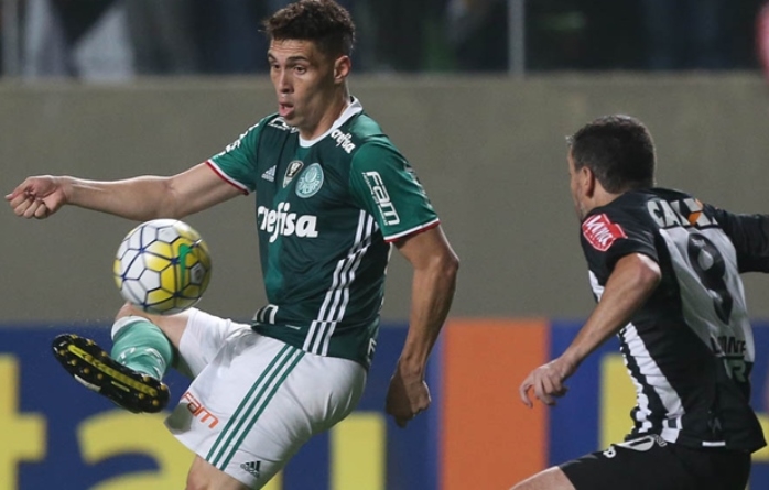 Palmeiras empata em MG e diferença para vice-líder cai a 4 pontos
