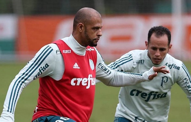 Palmeiras multa Felipe Melo e preparador físico por discussão em treinamento