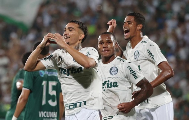 Em alta, Palmeiras busca bicampeonato do Campeonato Paulista