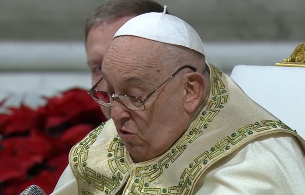 Papa Francisco inicia Jubileu 2025 com lamento pelas crianças vítimas das guerras