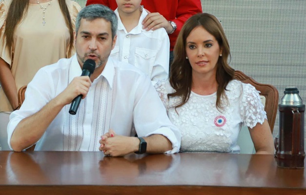 Paraguai elege novo presidente neste domingo (22)